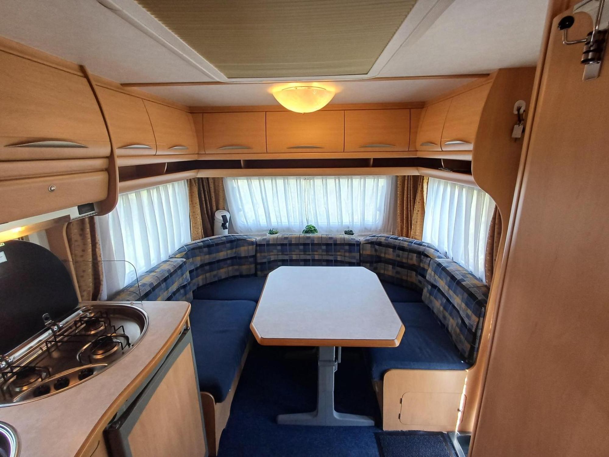בורן Caravan Petiet מראה חיצוני תמונה